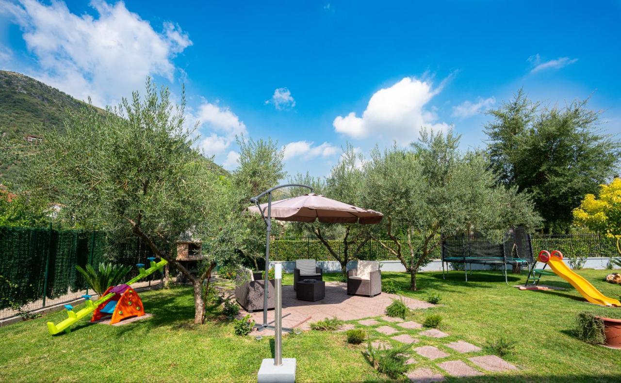Arcobaleno Apartment Фонди Экстерьер фото