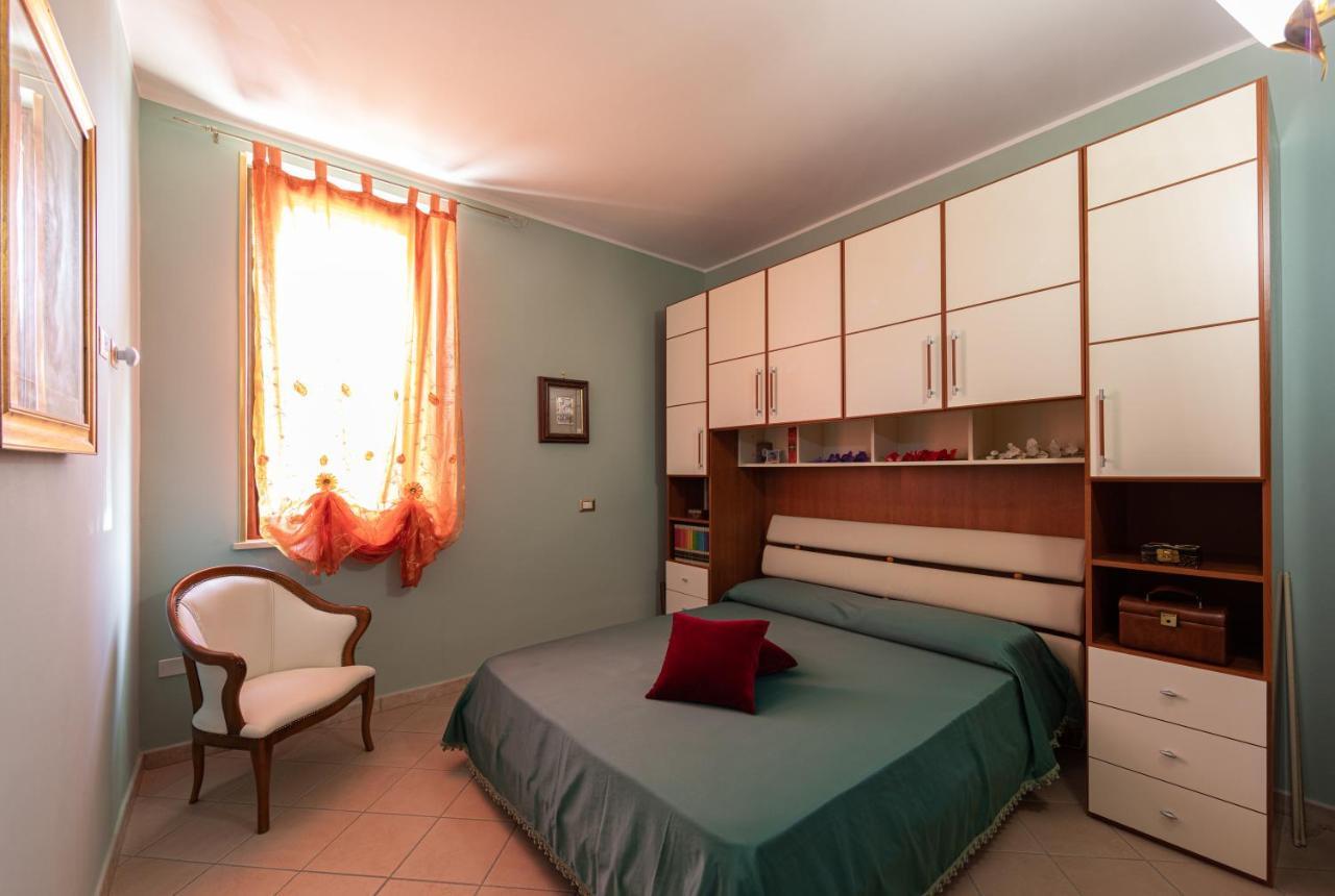Arcobaleno Apartment Фонди Экстерьер фото